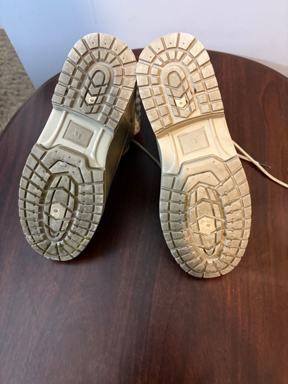 Dirty Laundry Cream Shearling-Lined High-Top Sneakers - Picture 5 of 6